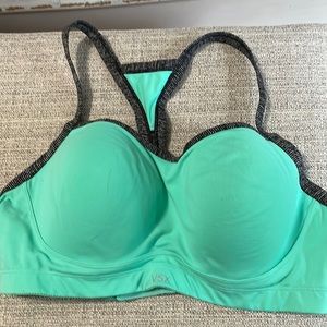 Victoria secret sports bra